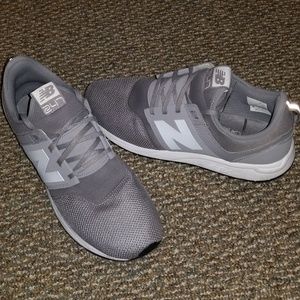 New Balance 247